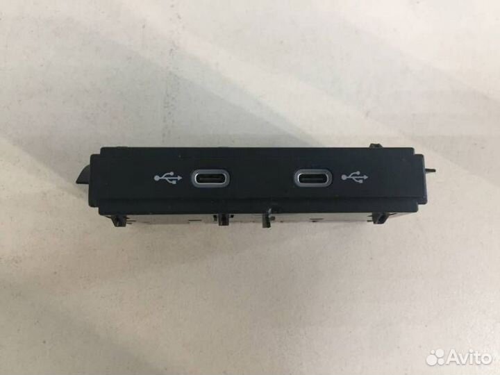 Разъем USB AUX Volkswagen Taos 2020