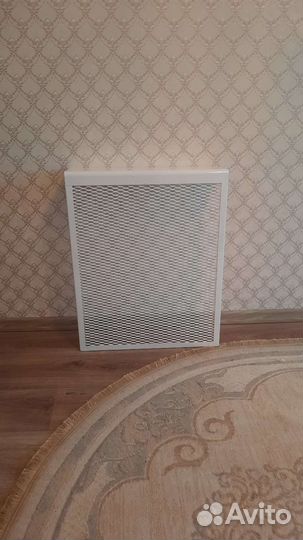 Навесной экран на батарею отопления