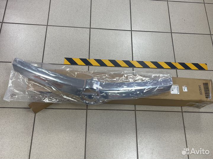 Хром решётки радиатора 13157598