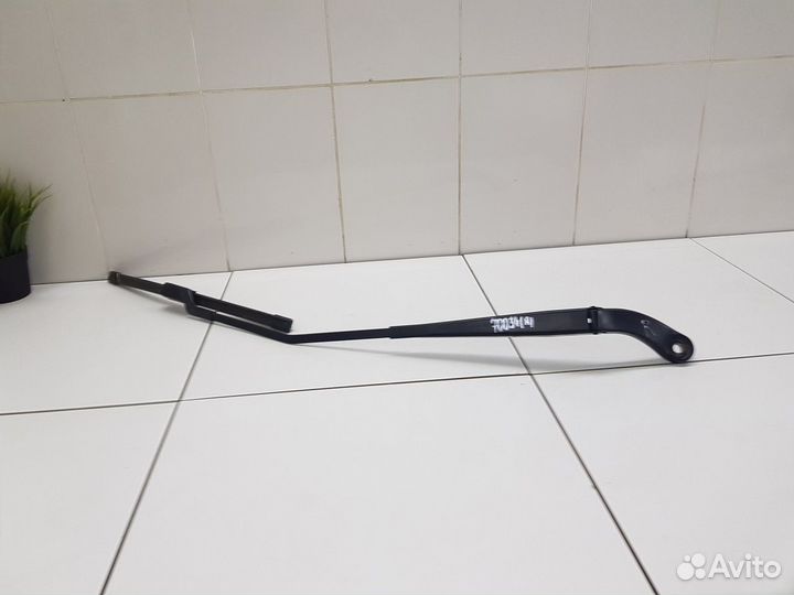 Поводок стеклоочистителя правый (Haval F7)