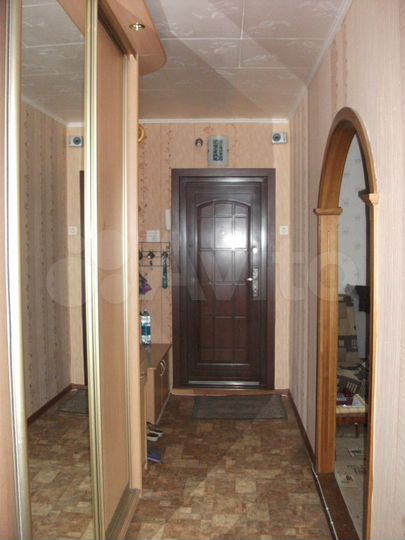 4-к. квартира, 80 м², 4/9 эт.