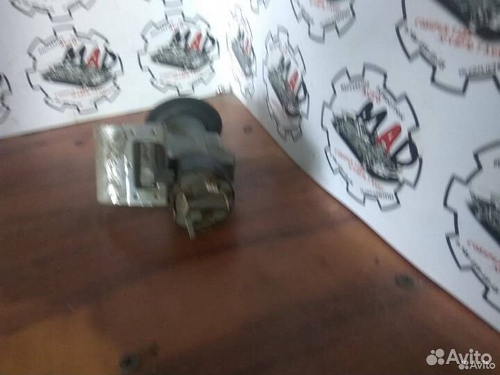 Замок зажигания Opel