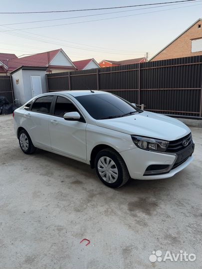 LADA Vesta 1.6 МТ, 2021, 175 000 км