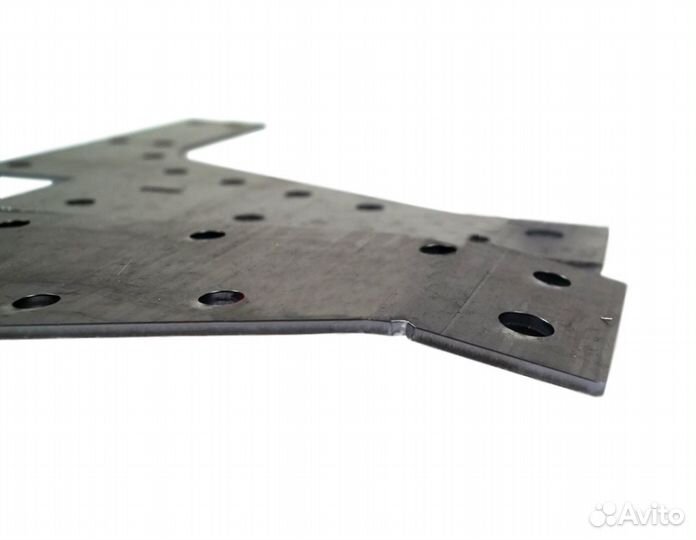 Усилитель кронштейна тяги панара для Ваз 2121