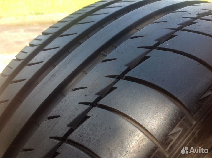 Michelin Pilot Sport PS2 255/40 R19