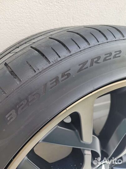 Колеса оригинал всборе для aston martin DB X