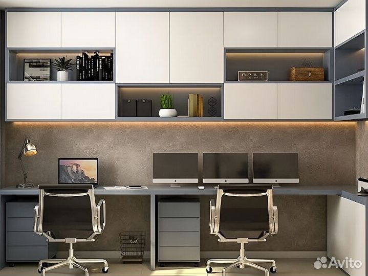 Письменный стол у окна на заказ