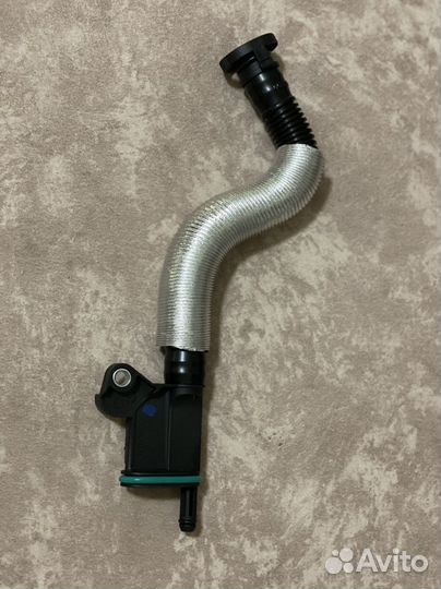 Патрубок маслоотделителя картерных газов для Vag