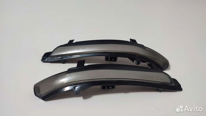 Динамические поворотники Skoda Octavia A5