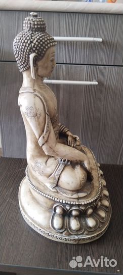 Статуэтка Будды. Непал