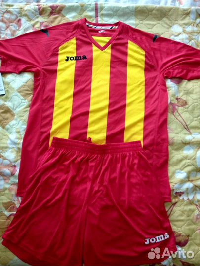 Новая футбольная форма Patrick