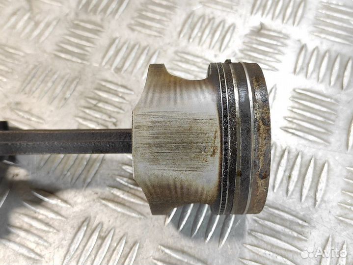 Поршень с шатуном Opel Astra F