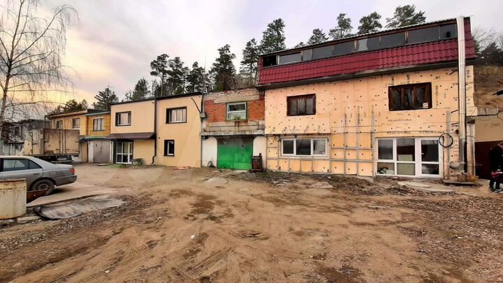 Гараж, > 30 м²