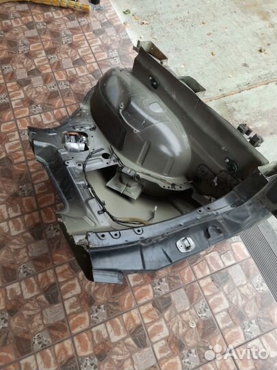 Заднее левое крыло-четвертьSuzuki Grand Vitara