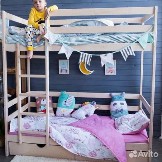 Двухъярусная кровать из массива березы