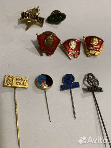 Значки, несколько штук, на выбор