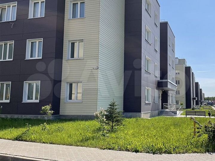 4-к. квартира, 117,7 м², 2/4 эт.