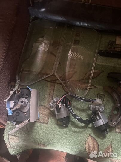 Стекла фар 2114