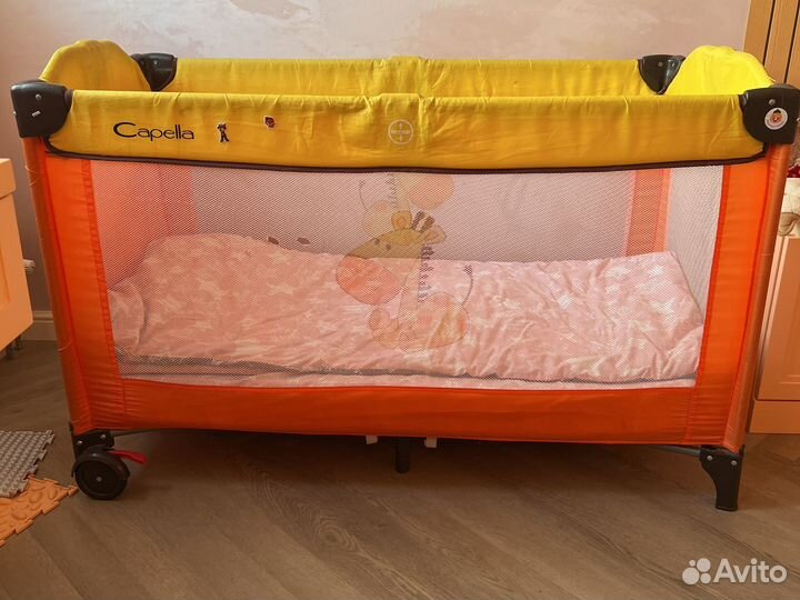 Манеж-кровать capella