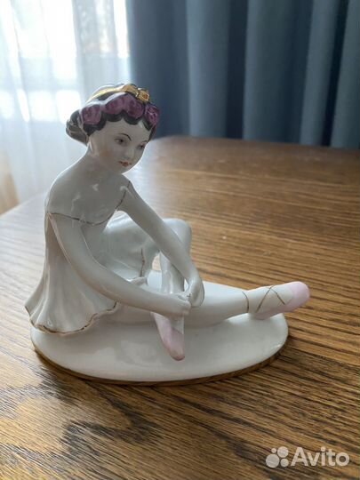 Фарфоровая статуэтка Юная балерина Машенька