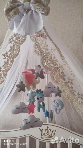 Мобиль детский на кроватку