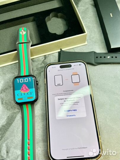 Watch 8 X Gucci