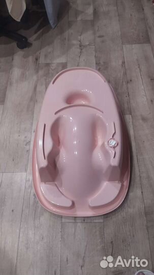 Ванночка для купания с горкой