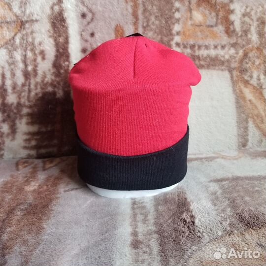 Шапка новая новогодняя