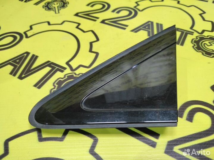 Уголок крыла передний левый Toyota Harrier GSU30