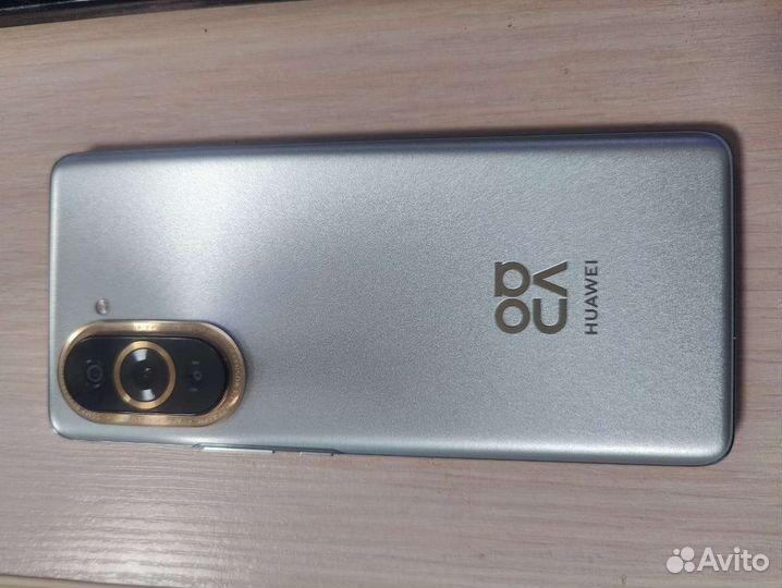 Huawei nova 10 pro