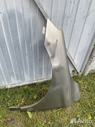 Volvo xc 60 крыло левое