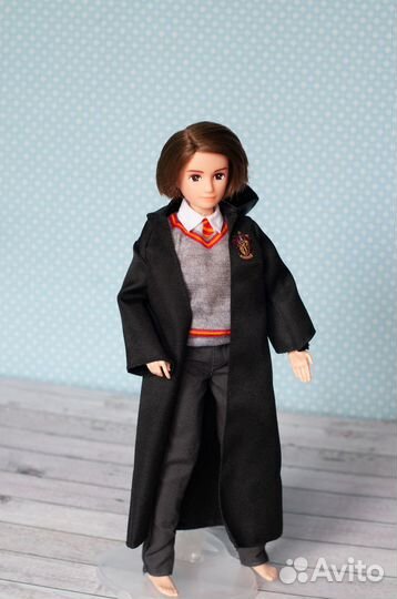 Гибрид Пьера Каямы от Takara на теле Рона Уизли