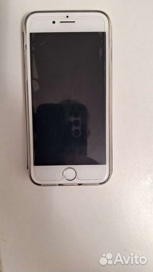 Телефон iPhone 8 64 gb