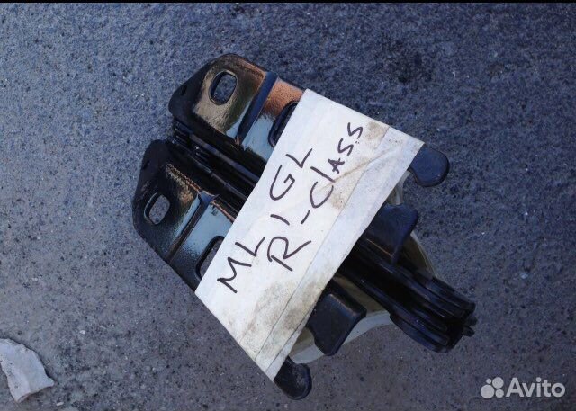 Петля капота Mercedes w164 x164 ML GL