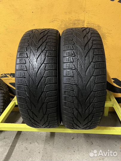 Nokian Tyres Hakkapeliitta R2 SUV 235/65 R17
