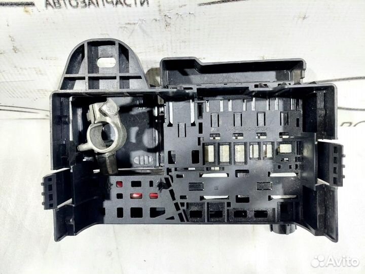 Блок предохранителей Cruze 2009-2016 аккумулятора