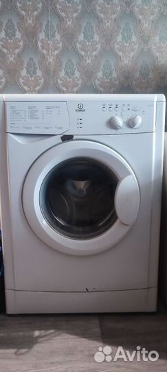 Indesit wiun103