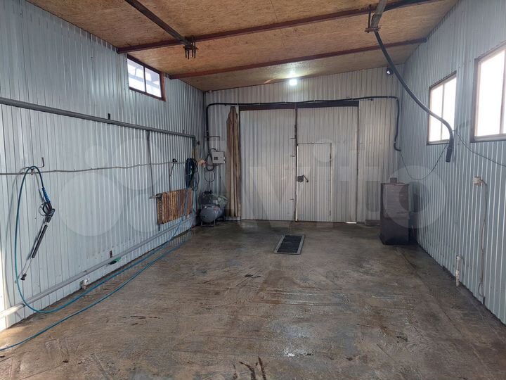 Гараж, > 30 м²