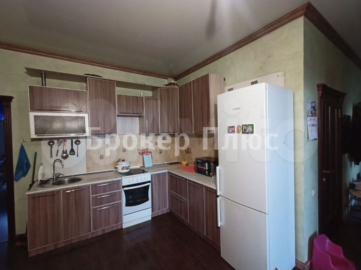 4-к. квартира, 118 м², 9/9 эт.