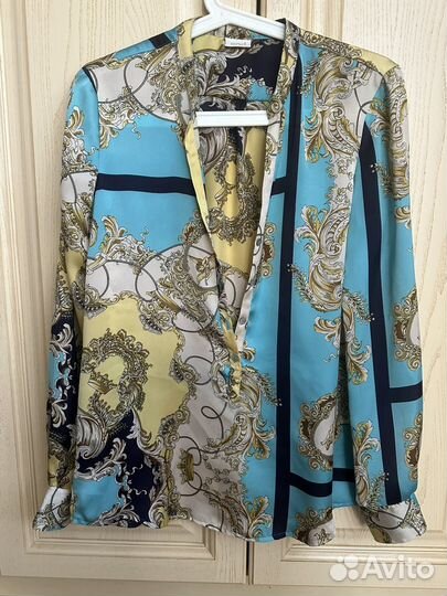 Блузка нарядная