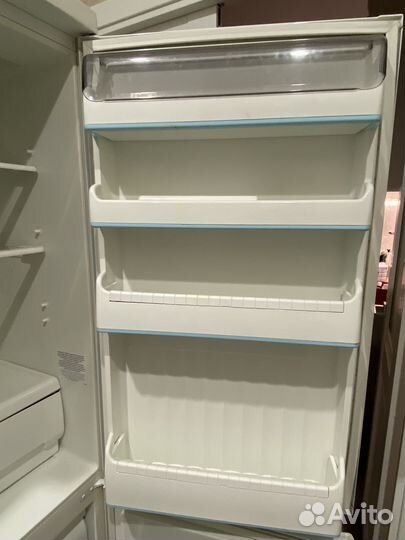 Холодильник бу рабочий