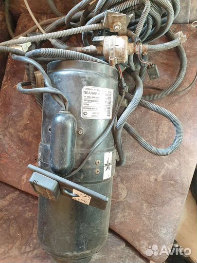 Продам отопитель воздушный Планар 4дм24