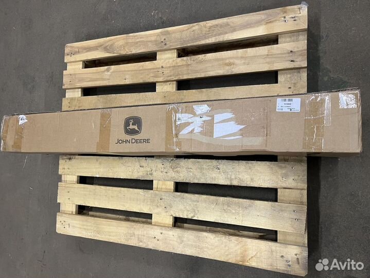 Универсальный RE250838 шарнир John Deere