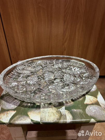 Хрустальная ваза