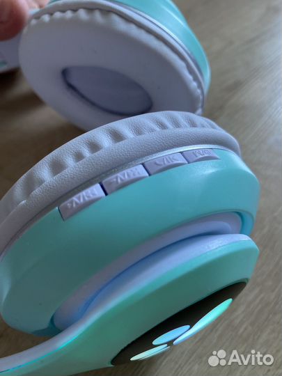 Беспроводные наушники с кошачьими ушками