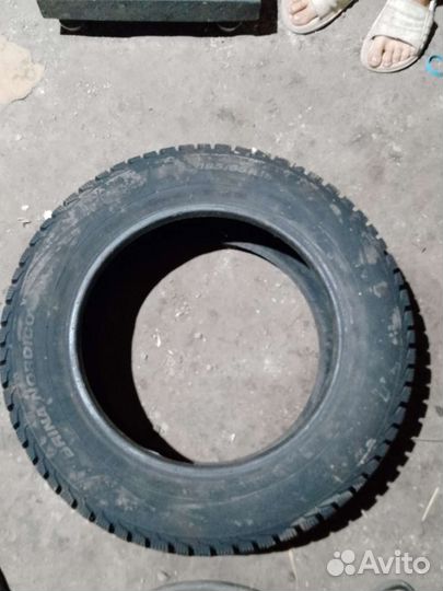 Viatti Brina Nordico V-522 185/65 R15 88T