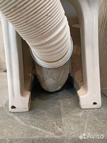 Унитаз строительный