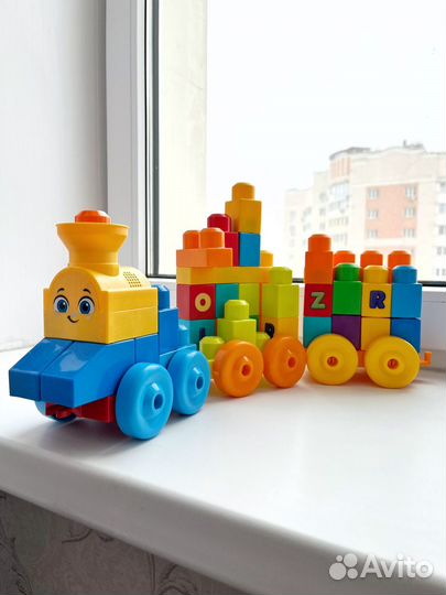 Конструктор поезд Mattel Mega bloks