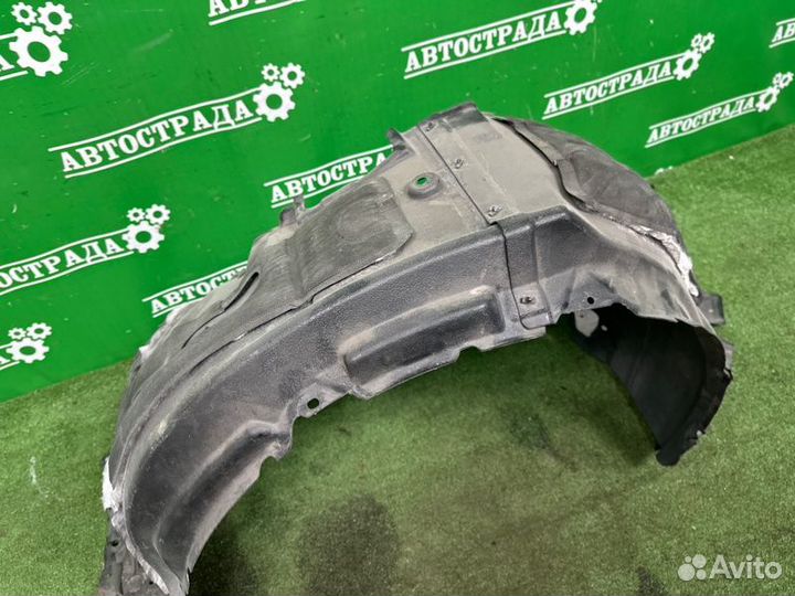 Подкрылок передний правый Lexus Ls 2006-2011