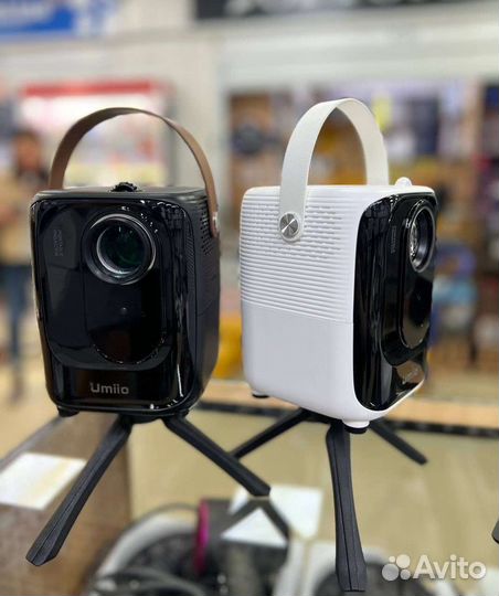 Мини проектор umiio pro